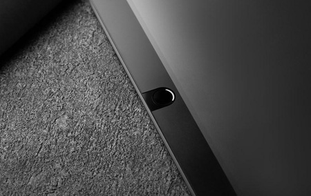Moshi iVisor AG - Antireflexions-Schutzfolie iPad 10.2" (2021 / 2020 / 2019) / Air & Pro 10.5" (schwarzer Rahmen)