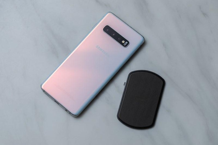 Moshi SnapTo Magnetic Mounting Pad - Magnetic Mounting Pad