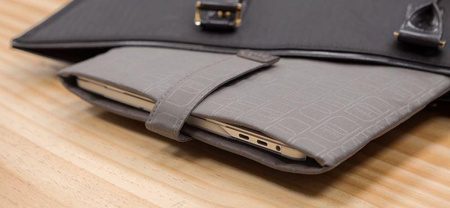 Moshi Aria - Women's bag with 13" laptop sleeve (Slate Black)